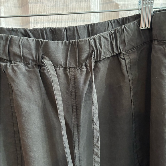 Thread & Supply Gray Relaxed Fit Trousers - Picture 5 of 7